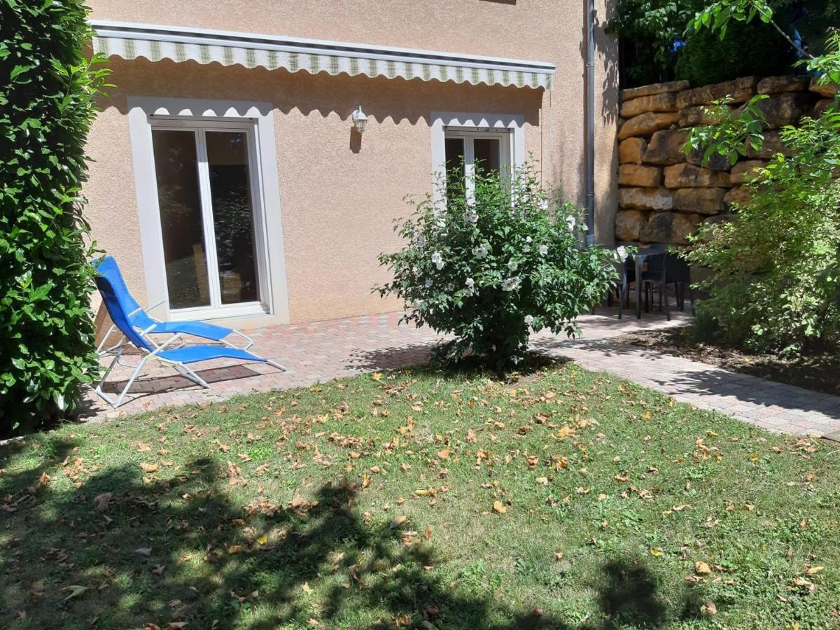Appartement Dans Propriete Calme En Pleine Nature Charbonnières-les-Bains Exterior photo